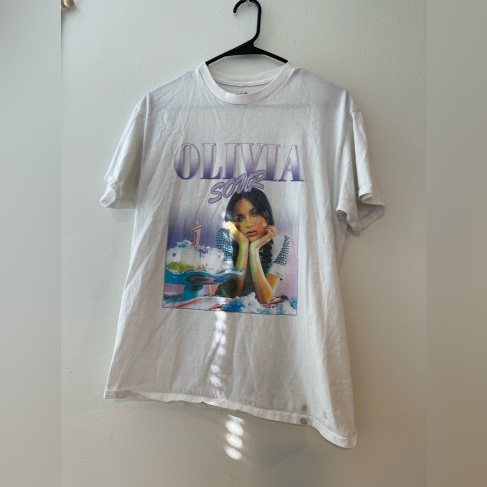 Olivia Rodrigo t shirt